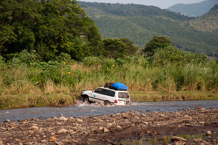 21_MagoNP_MursiTribe_36